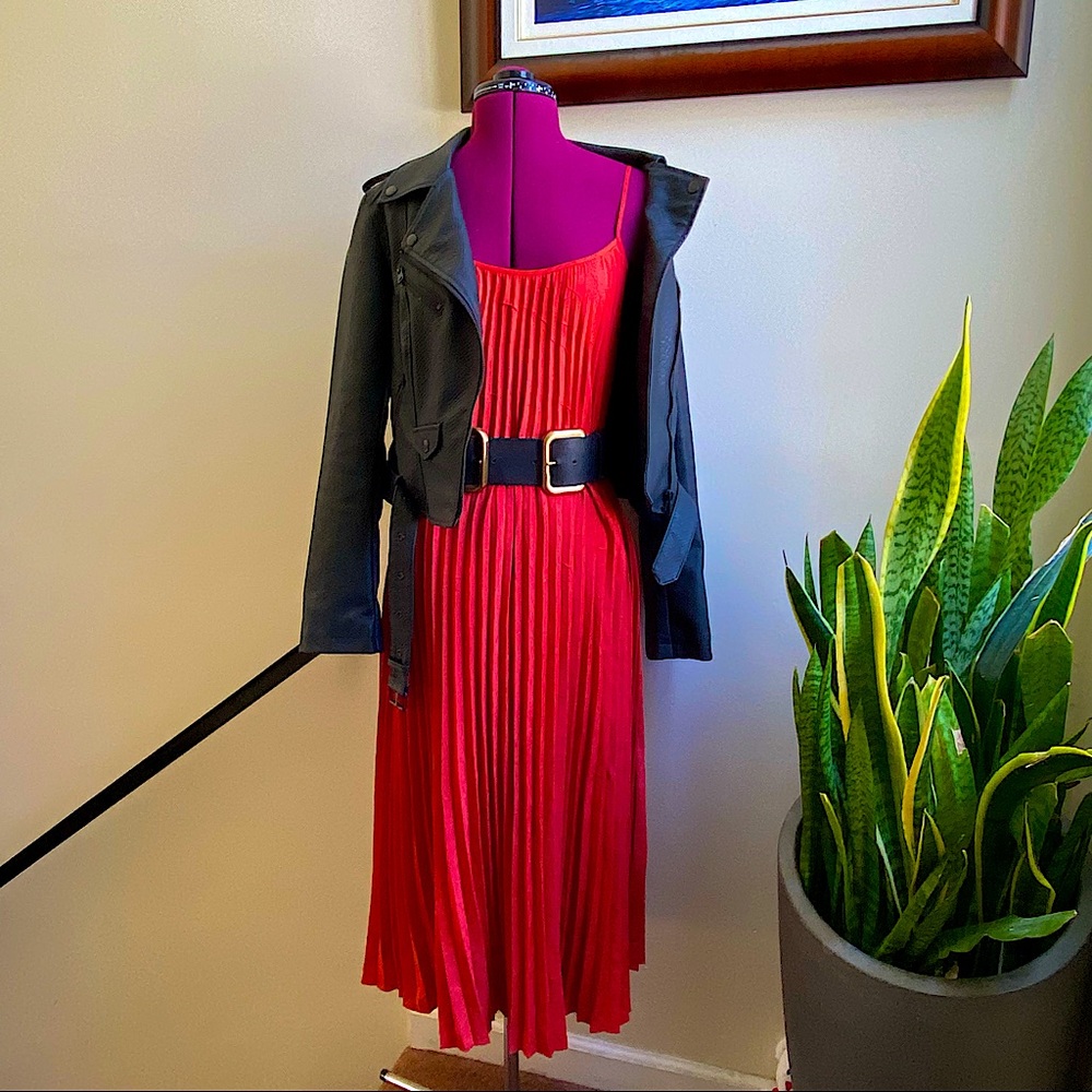 Vince Pleated Cami Dress. Small.